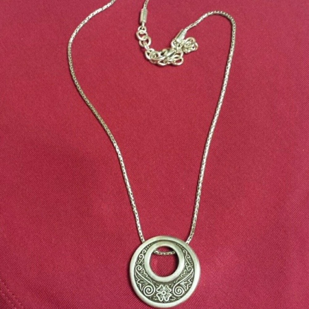 Brighton necklace - Picture 2 of 2